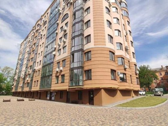 Оренда 1о кімн квартира Центр, новобудова Ровно