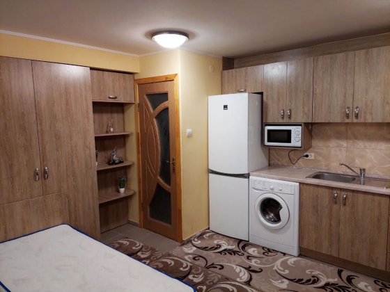 Оренда 1 кім квартира- студія, н.район, для 1 студента від власника Ужгород