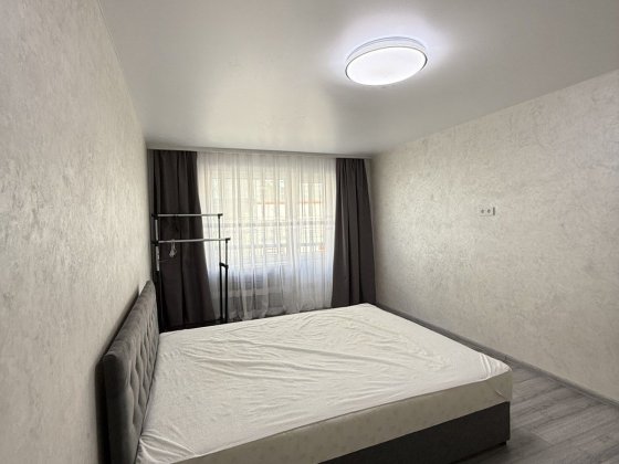 Терміново здається 1 км квартира р-н Проспект - Головна, вільна, ключі Чернівці