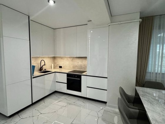 Вільна здається оренда 3 км центр парк Черновцы