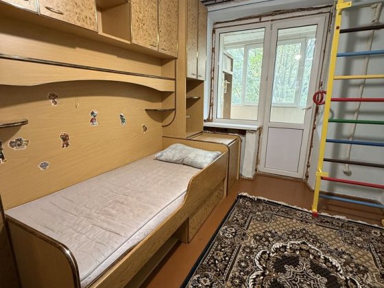 Здається в оренду 2к чешка в районі Проспекту Чернівці