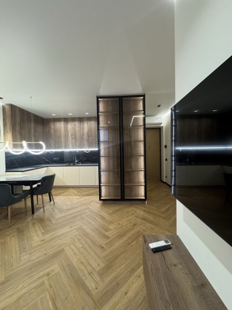 Перша здача. Жк Парк ленд + паркінг - фото 1