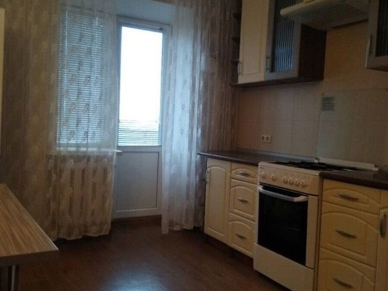 Тепла двокімнатна квартира на Браїлках з АО Полтава