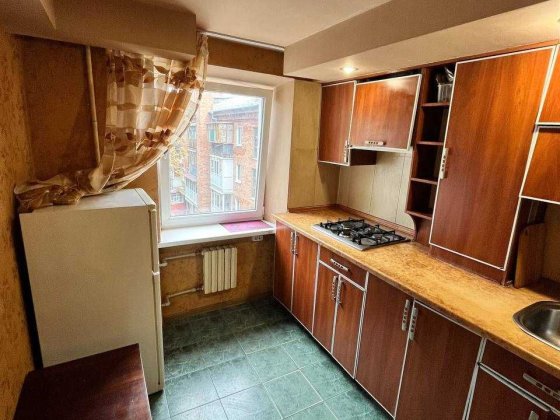 Оренда трикімнатної квартири, центр (театр Гоголя) Полтава