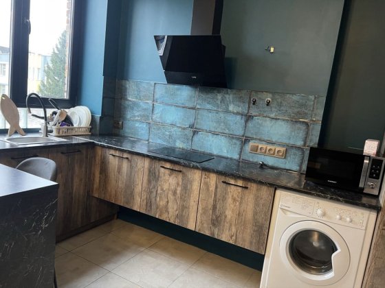 Оренда гарної  2 к студії в самому центрі Черкассы