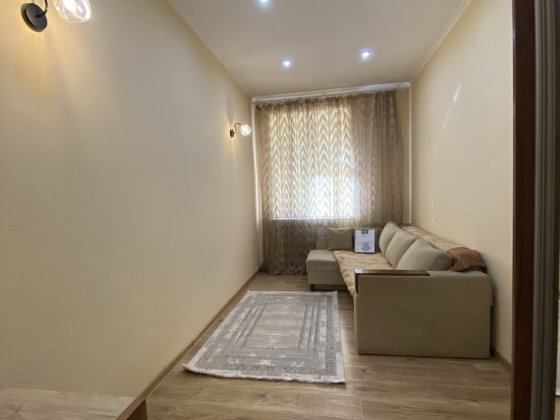 1-кімн. квартира з ремонтом в центрі