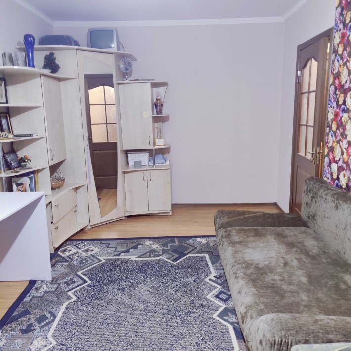 Здам 2-х кім. квартиру  на Митниці - фото 1