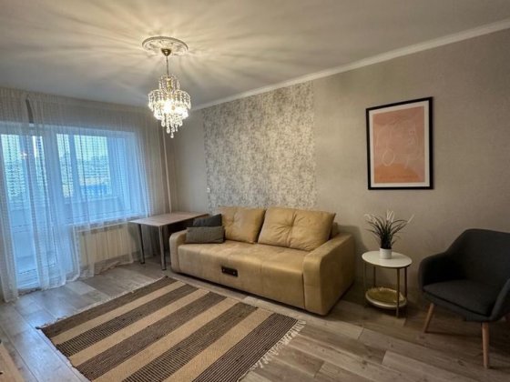 Оренда 3 кімнатної квартири, Позняки, Срібнокільська 16, від хазяїна. Київ