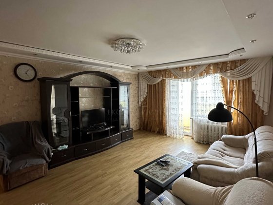 RLT I01 Оренда затишної 4 кімнатної квартири самому центрі міста Чернігів