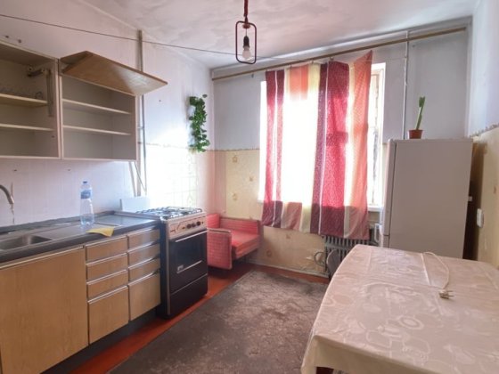 2-кімн. квартира по вул.Скальда (Комарова) Черновцы