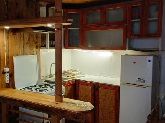 Оренда будинку в двох рівнях. 2-кімнатна + кухня студія. Чернівці