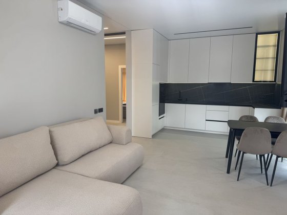 Crystal пенхаус 2,5 кімнати. Перша здача. Ужгород