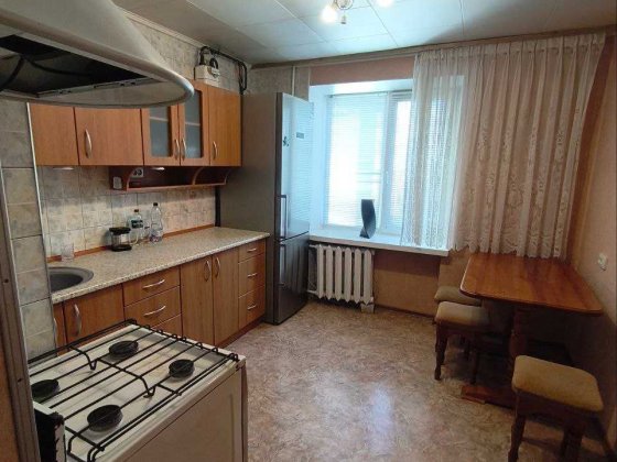 Оренда 2 кімнатної квартири, ПЗР, р-н Делікату Черкассы