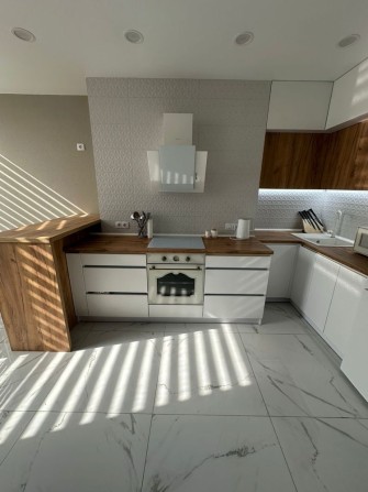 Оренда квартири на Митниці - фото 1