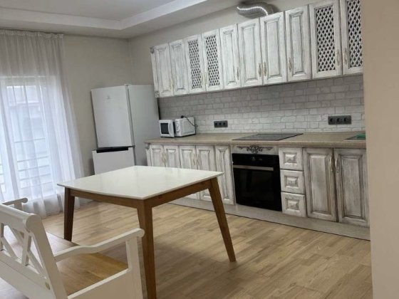 Оренда 1,5 кімнатної квартири Ужгород