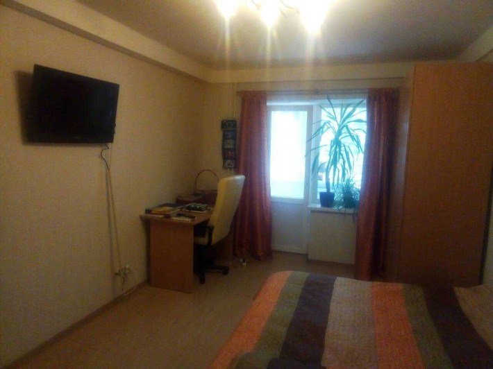 Оренда квартири (Оболонський р-н,вул. Полярна, 11). 2-й поверх, газ. - фото 1