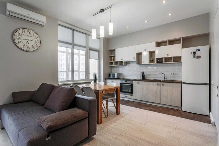 Срочная Аренда! 1-комнатная, Верхогляда 20, ЖК Новопечерские Липки,55м - фото 1