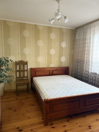 Здаю затишну 2к квартиру 56 кв.м. Від власника, без комісії. - фото 1