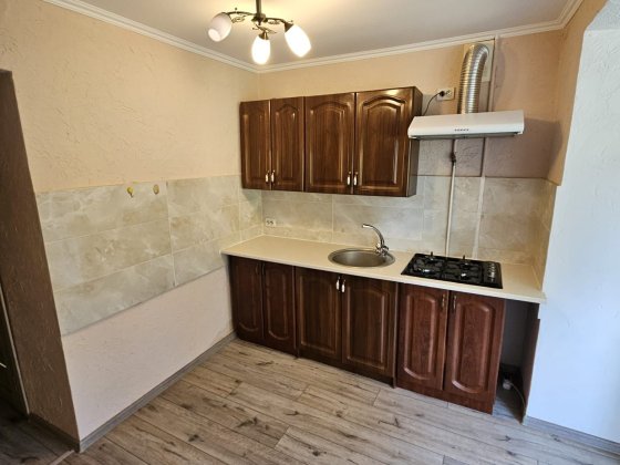 Власник. 1-к. чешка. Комарова Черновцы