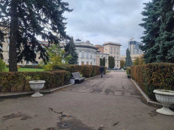 Центр,не вимикають світло, газова колонка  2-кімнатна квартира Черкассы