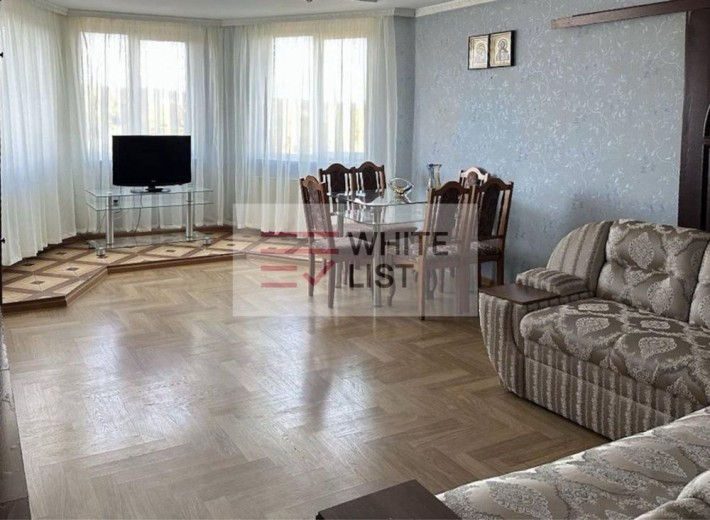 Оренда 3к. Квартири (частина будинку). Свій двір. Місце під авто. - фото 1