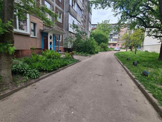 Простора квартира, Ремзавод Чернігів