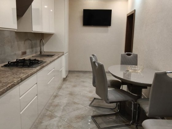 Здається 2 км новобудова Чернівці