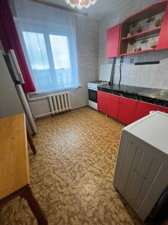 Оренда 1-кімнатної видової квартири по вул. Гагаріна - фото 1