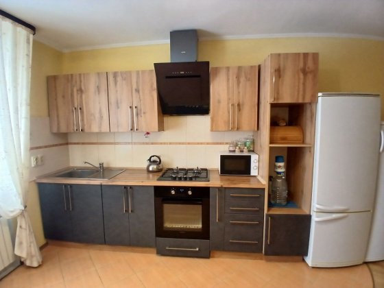 Здам в оренду  2 кімнатну квартиру в центрі міста. Винница