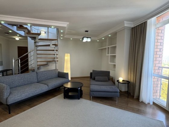 Оренда пентхауса Рівненська Черновцы