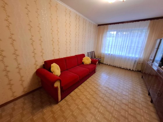 Оренда 2-х кім. кв-ри р-н Л.Лукяненка(вул.Пухова). Чернігів