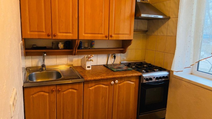 Однокімнатна квартира на Зодчих 62 - фото 1