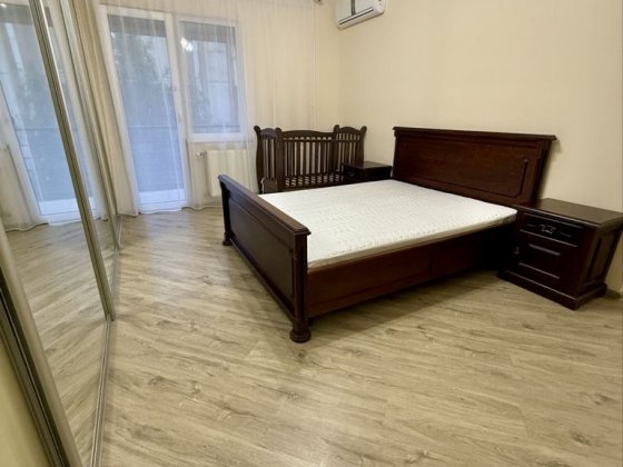 Терміново Оренда 2 кімн. квартира центр!! Вул. Добрянського Ужгород