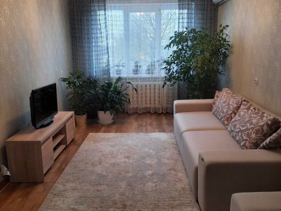 Оренда 3-кімнатної квартири з новим ремонтом в П Черкассы