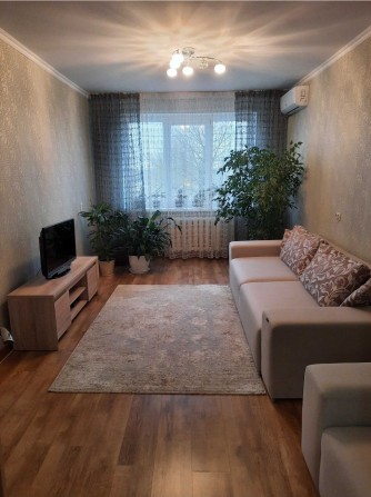 Оренда 3-кімнатної квартири з новим ремонтом в П - фото 1