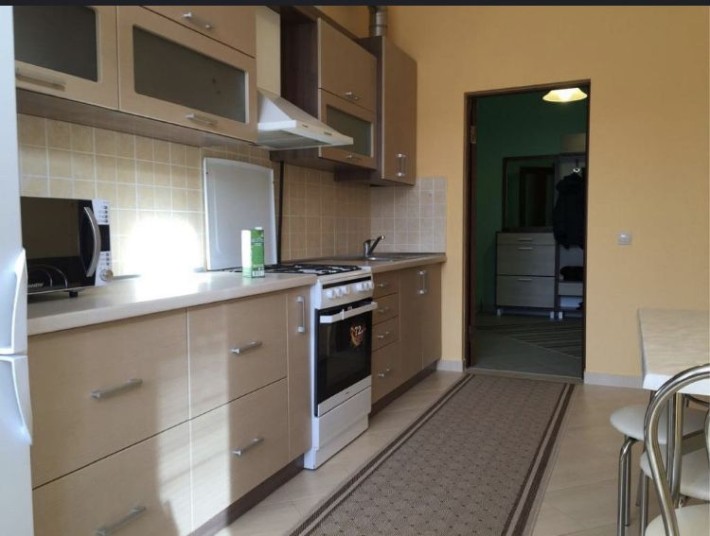 Оренда просторої 1 кімнатної квартири - фото 1