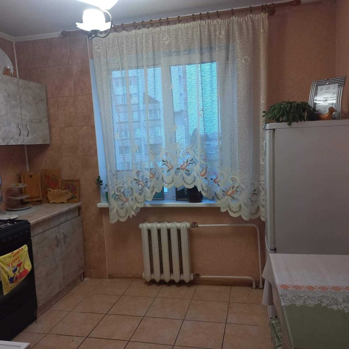 Здам затишну квартиру на Митниці (біля Дніпроплази)! - фото 1