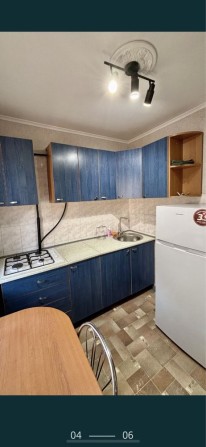 Однокімнатна на Митниці - фото 1