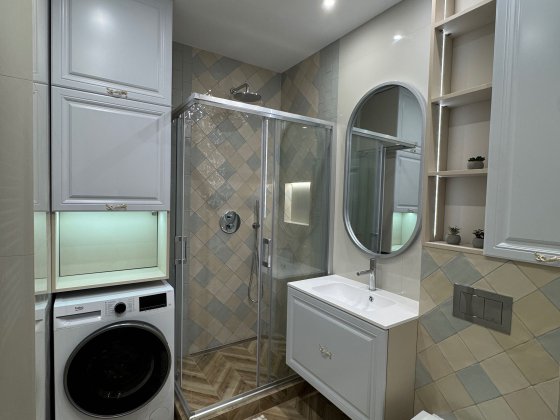 Оренда Вірменська 8 Перша здача 2к Киев