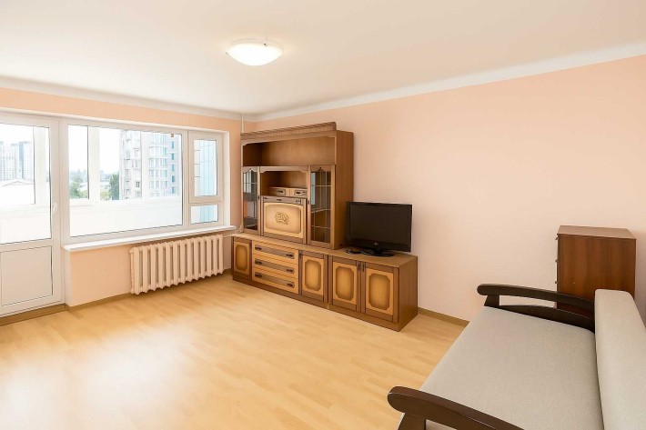 Сдам 2-комнатную квартиру на ул. Вячеслава Черновола, 30 (Киев) - фото 1