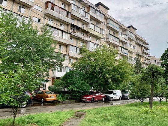 Продам 3-кімнатну квартиру на Оболоні, вул. Архіпенка 10-В Киев
