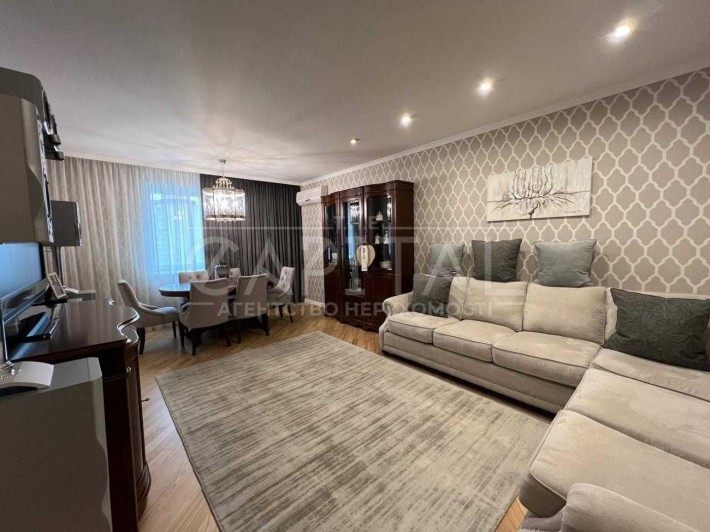 Оренда 3к квартири 106м2, вул. Левка Лук’яненка, Оболонь, м. Мінська - фото 1