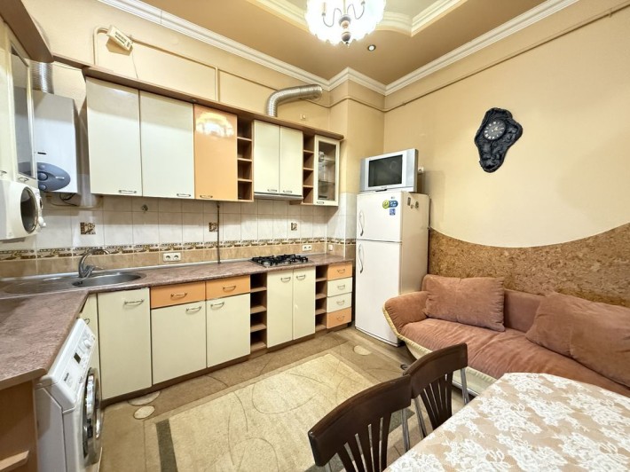 Оренда 1к + кухня студія в центрі р-н парку ШЕВЧЕНКА - фото 1