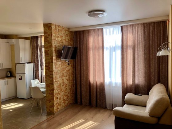 Здам 1-кім. квартиру, Зелена 8-а. Центр. Власник.Світло не вимикають! Чернігів