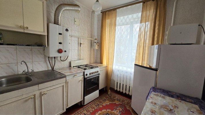 2к квартира на Замостянській, вільно - фото 1