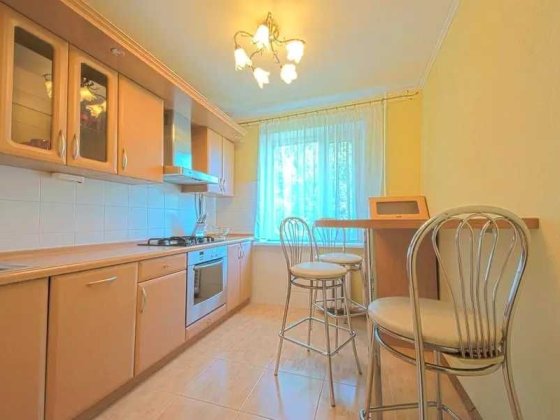 Сдам 2-к квартиру улица Татарская Киев