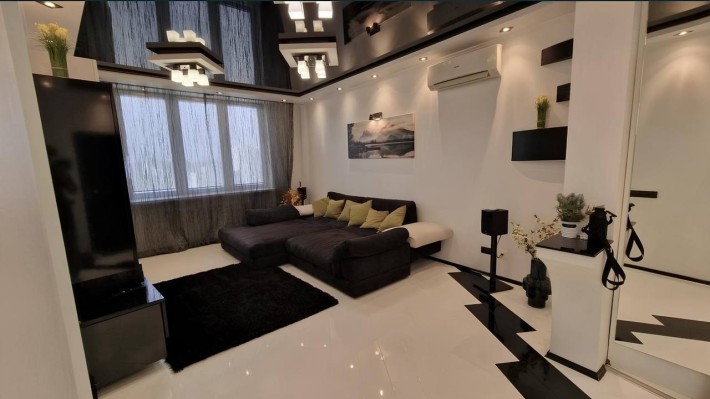 Продаж 1-к квартири по вул.Олени Пчілки 2, Позняки (Дарницький район) - фото 1