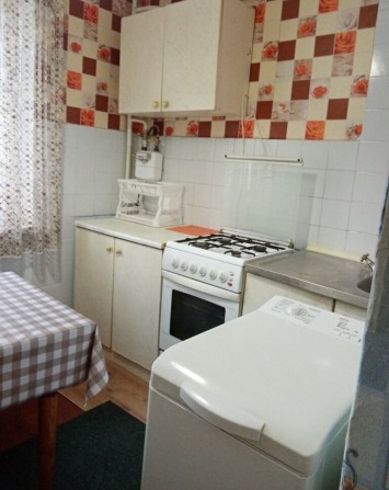 Здам 1к..кв р-н пл.Перемоги - фото 1