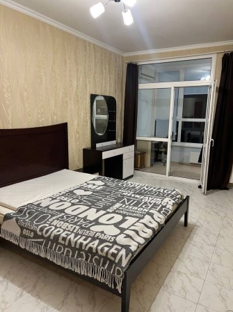 БЕЗ КОМІСІЇ від ВЛАСНИКА оренда квартира, працює ГЕНЕРАТОР,біля метро - фото 1