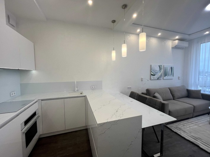 Оренда / Квартира /ЖК White Lines  вул. Васильківська, Голосіївка - фото 1